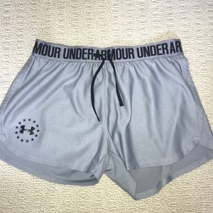 Grey under armour shorts